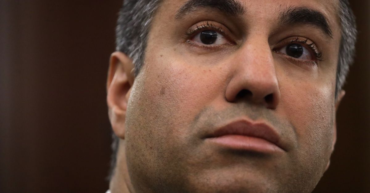 FCC Chairman Ajit Bay abandoned his legal attempt to “clarify” Internet law